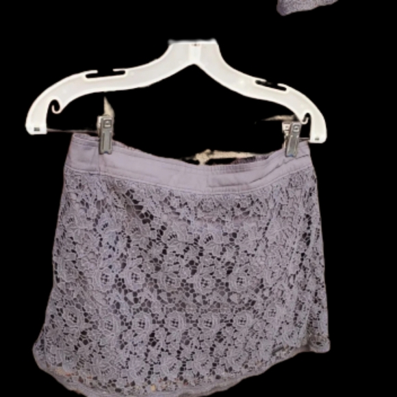 Abercrombie Gray Lace mini L - Picture 10 of 10